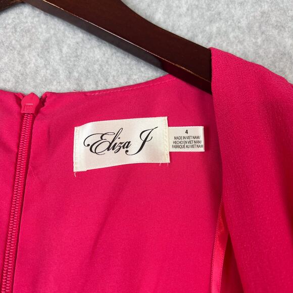 Eliza J Short Sleeve V Neck Crop Jumpsuit in Hot Pink Size 4 - Picture 6 of 10